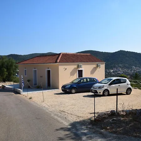 Rogalis Family Vathí